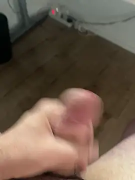 mikiss789 online show from March 2026 04:11:02 PM