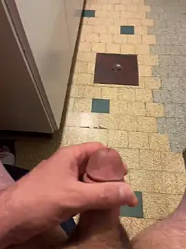 mikiss789 online show from March 2026 04:42:01 AM