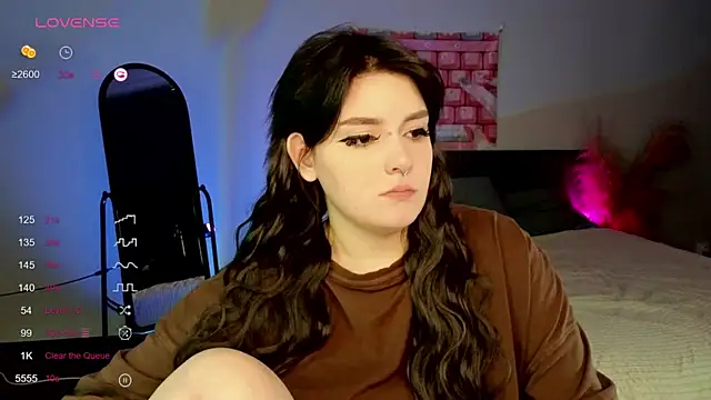 Snapshot of YumiYammy chatting on February 2025 01:36:01 AM YumiYammy online show from February 2025 01:36:01 AM