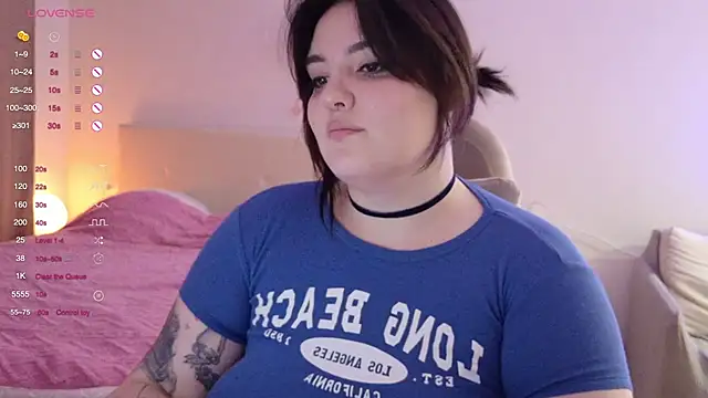 YumiYammy online show from March 2026 05:59:01 PM