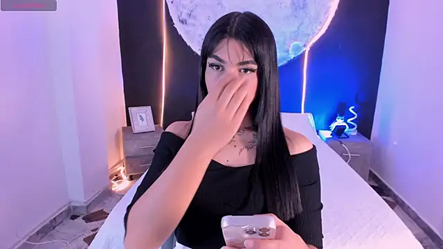 RoseCassie online show from December 2025 01:57:01 PM