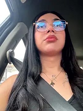 RoseCassie online show from January 2026 12:41:02 PM