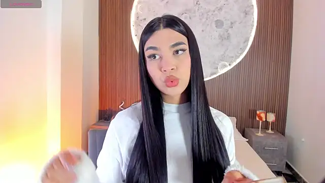 RoseCassie online show from April 2026 01:45:02 PM