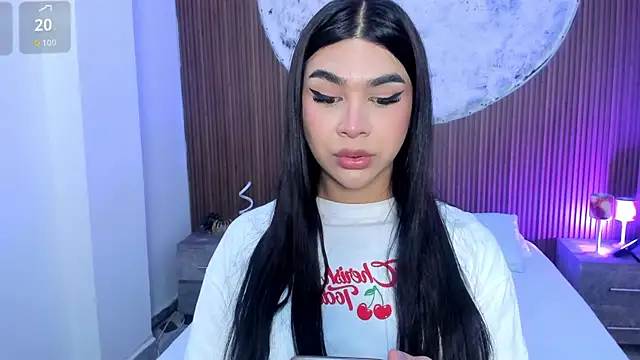 RoseCassie online show from May 2026 02:01:02 PM