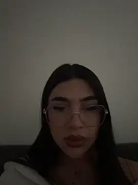 RoseCassie online show from February 2026 12:57:02 PM