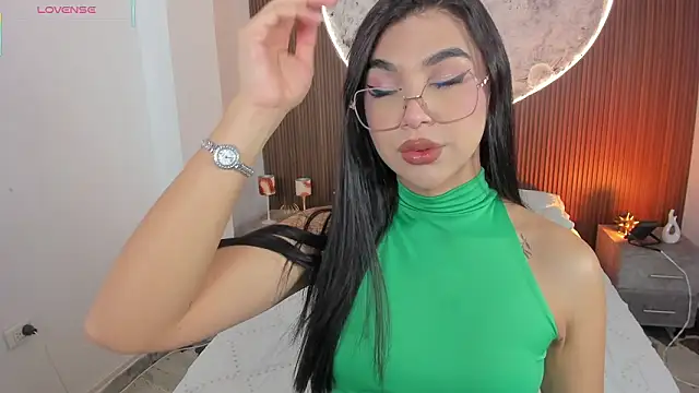 RoseCassie online show from March 2026 01:34:01 PM