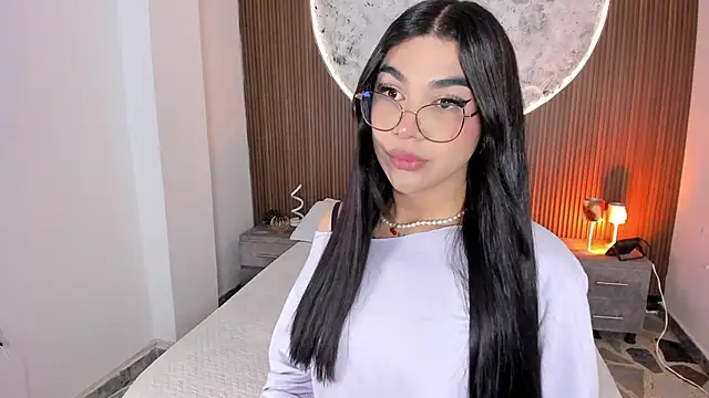 RoseCassie online show from May 2026 01:31:02 PM
