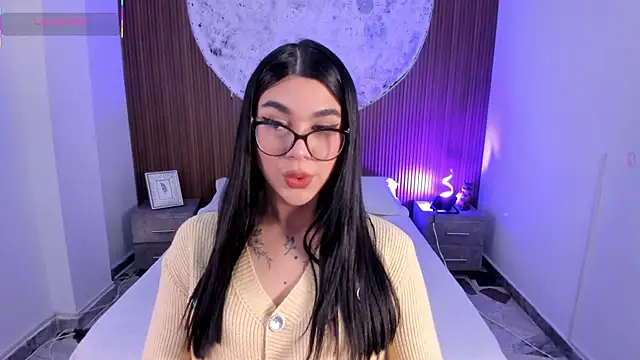 RoseCassie online show from December 2025 01:46:02 PM