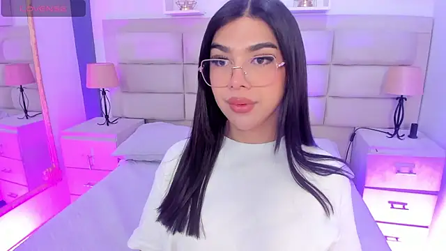 Snapshot of RoseCassie chatting on September 2025 12:36:02 PM RoseCassie online show from September 2025 12:36:02 PM