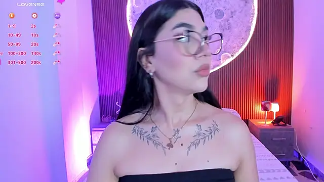 RoseCassie online show from June 2026 02:00:01 PM