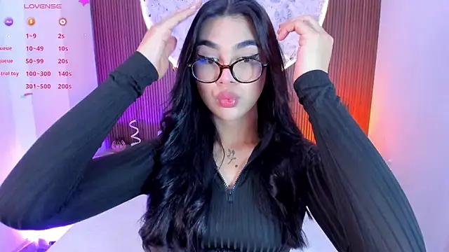 RoseCassie online show from June 2026 01:49:01 PM