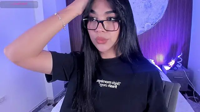 RoseCassie online show from January 2026 01:49:02 PM