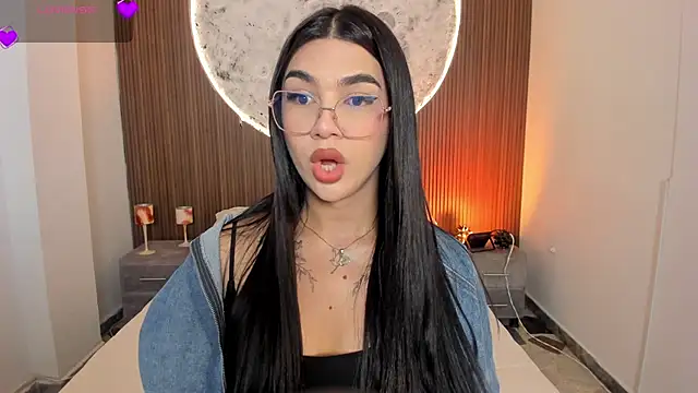 RoseCassie online show from March 2026 01:27:01 PM