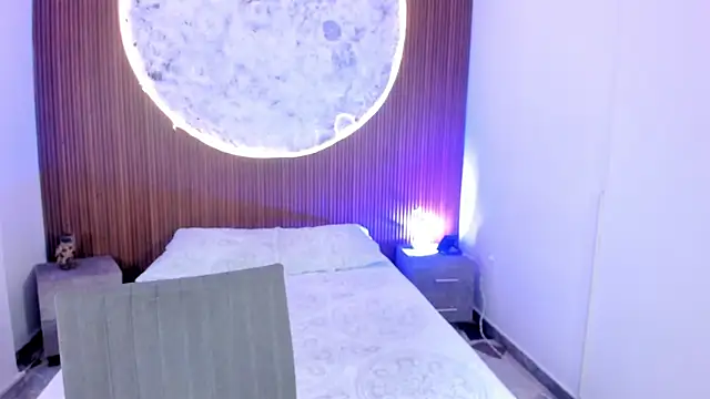 RoseCassie online show from February 2026 02:06:02 PM