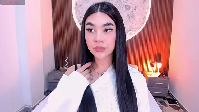 RoseCassie online show from May 2026 01:47:01 PM