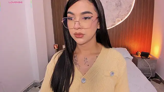 RoseCassie online show from March 2026 12:49:01 PM