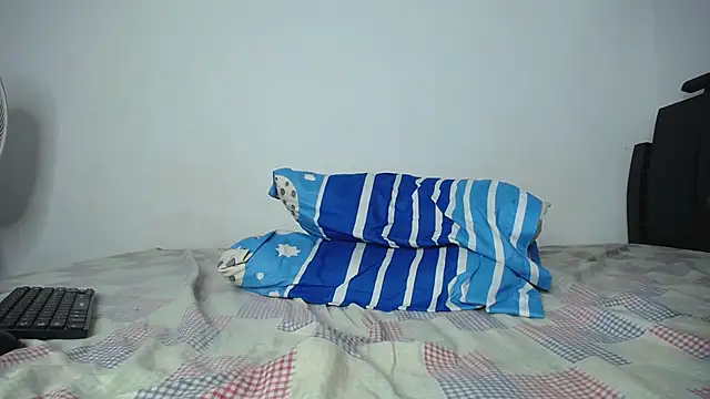 xoxo 06 online show from March 2025 11:04:01 PM