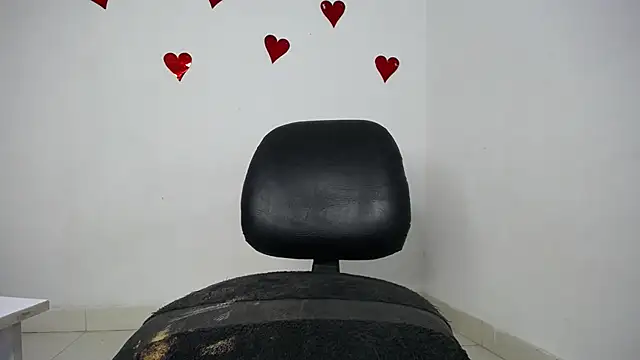 xoxo 06 online show from March 2025 06:47:01 AM