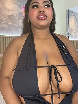 AinaraJimenez online show from May 2026 07:22:01 PM