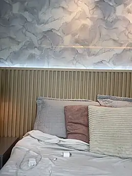 AinaraJimenez online show from February 2026 07:01:02 PM