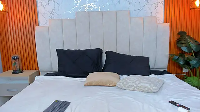 AinaraJimenez online show from March 2025 10:39:02 AM