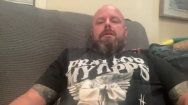Thickirishcock850 online show from November 2025 04:04:01 AM