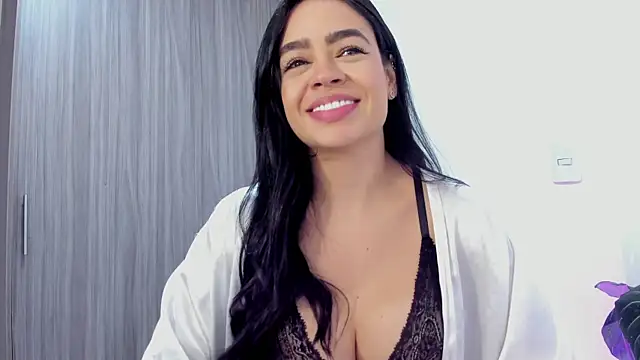 Sara Leblanc online show from February 2025 04:36:02 PM