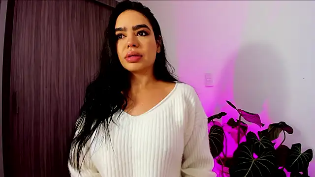 Sara Leblanc online show from February 2026 12:43:02 PM