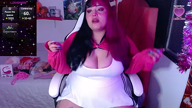 Snapshot of Pinky-Flower chatting on January 2025 02:55:01 AM Pinky-Flower online show from January 2025 02:55:01 AM