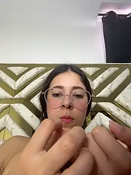 evaFiore online show from July 2026 07:15:01 PM
