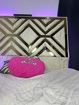 evaFiore online show from March 2026 07:30:03 PM