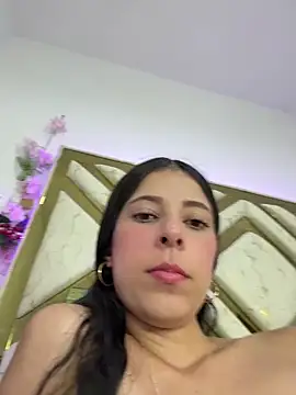 evaFiore online show from February 2026 10:09:01 PM