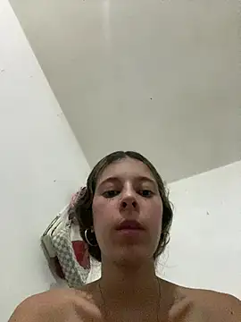 Snapshot of evaFiore chatting on March 2025 01:13:01 AM evaFiore online show from March 2025 01:13:01 AM