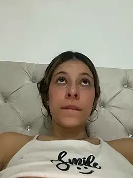 Snapshot of evaFiore chatting on March 2025 07:44:01 PM evaFiore online show from March 2025 07:44:01 PM