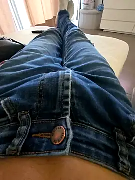 Kingqueen696 online show from May 2026 11:47:02 AM