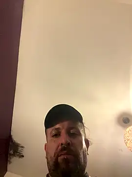 Pichonbendo online show from November 2025 11:26:01 PM