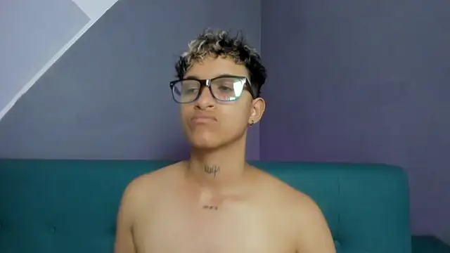 Dominick jones online show from March 2025 01:24:01 AM