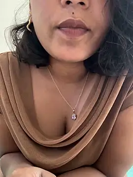 priyadevi17 online show from September 2025 08:42:02 AM