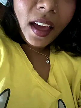 priyadevi17 online show from October 2025 08:44:01 PM