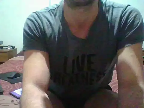 italianbighorse22 online show from November 2025 03:50:02 AM