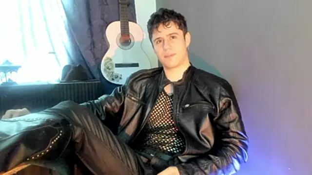 Antonello Vannucci online show from November 2025 04:07:02 PM