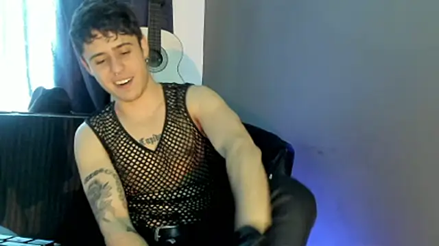 Antonello Vannucci online show from December 2025 03:35:01 PM