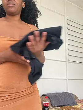 Snapshot of beverlyxxxx chatting on March 2025 11:33:01 AM beverlyxxxx online show from March 2025 11:33:01 AM