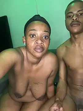 Snapshot of beverlyxxxx chatting on November 2025 11:19:01 PM beverlyxxxx online show from November 2025 11:19:01 PM