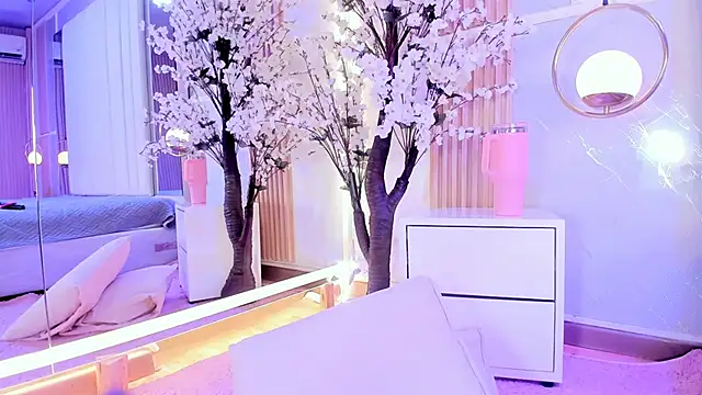 salomebenz online show from February 2026 08:52:02 PM