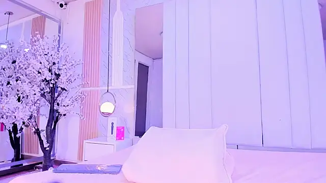 salomebenz online show from February 2026 09:34:01 PM