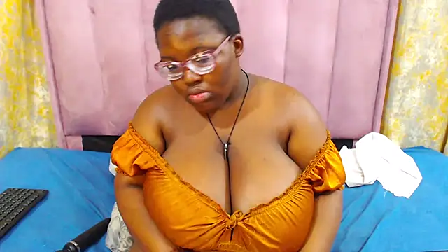 Damm Bobbies online show from May 2026 07:55:01 PM
