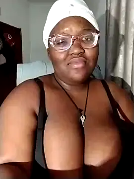 Damm Bobbies online show from July 2026 03:23:01 AM