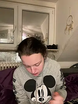 Snapshot of milabandolero chatting on January 2025 08:09:01 PM milabandolero online show from January 2025 08:09:01 PM