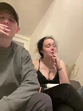 Snapshot of milabandolero chatting on December 2024 07:02:02 PM milabandolero online show from December 2024 07:02:02 PM